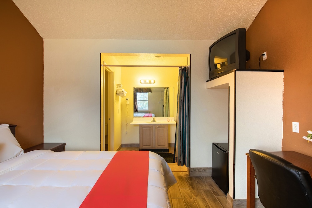 OYO Hotel Decatur TX Hwy 287 Northwest - photo 9