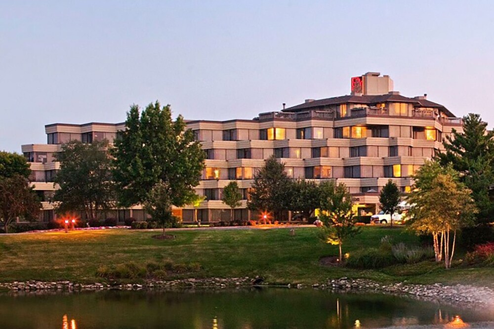 Indian Lakes Hotel - photo 15