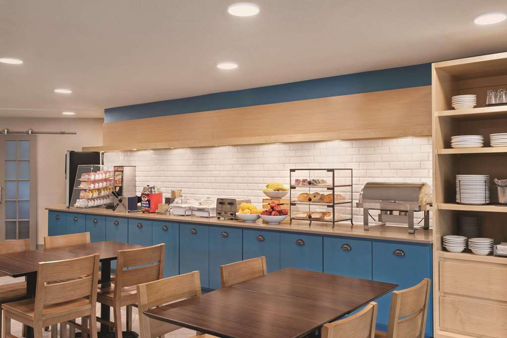 Country Inn & Suites by Radisson Northfield MN - photo 17