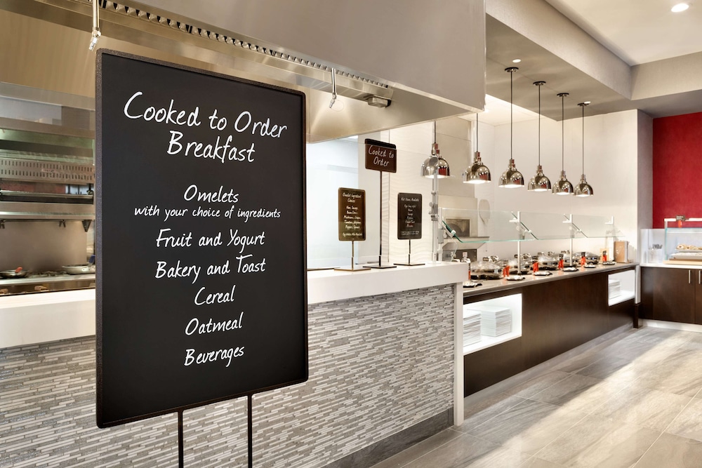 Embassy Suites by Hilton Atlanta NE Gwinnett Sugarloaf - photo 25