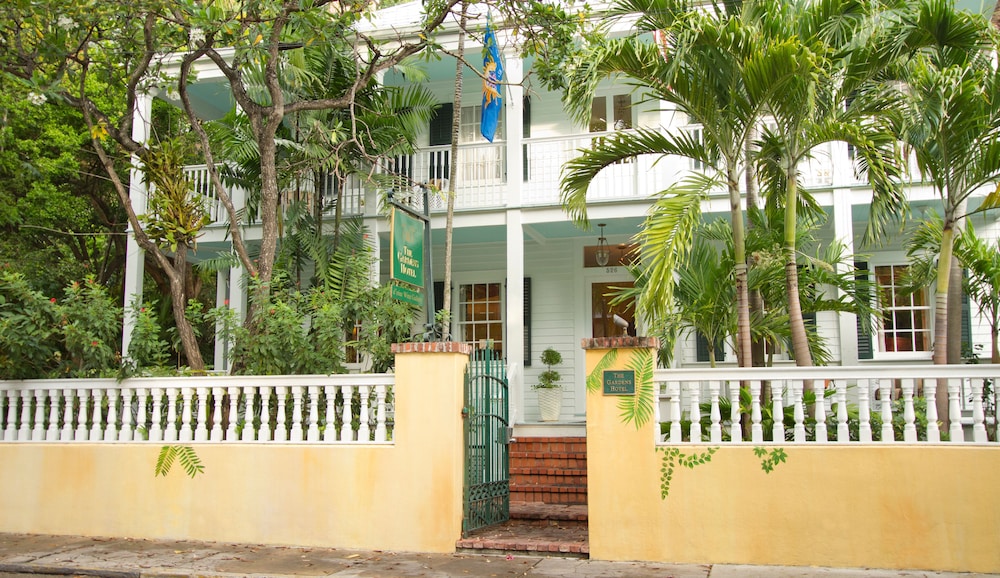 The Gardens Hotel - photo 69