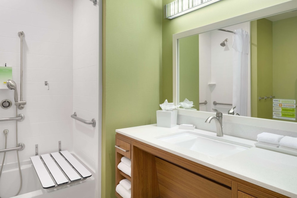 Home2 Suites by Hilton Charlotte Airport - photo 22