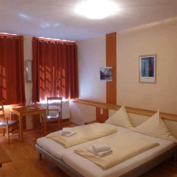 Altstadt Hotel Koln — Koeln