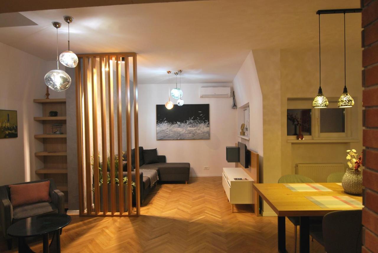 NEW Apartment in Berindey Villa Historical Center Universitate — 4-Star Luxury Hotel in Bucharest, Romania