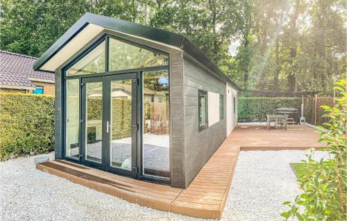 Stunning Home In Putten With Wifi — 4-Star Luxury Hotel in Putten, Netherlands