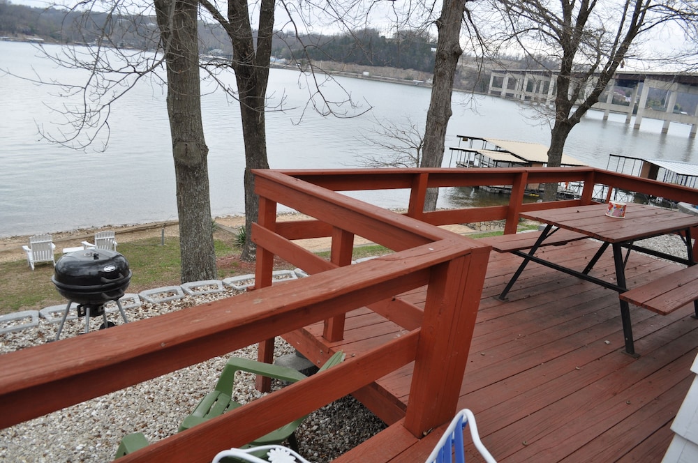 Lake Breeze Resort - photo 87