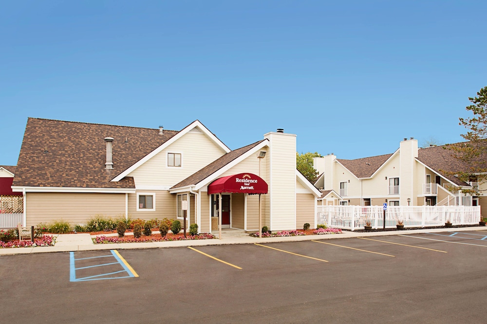 Residence Inn by Marriott Detroit Troy Madison Heights - photo 17