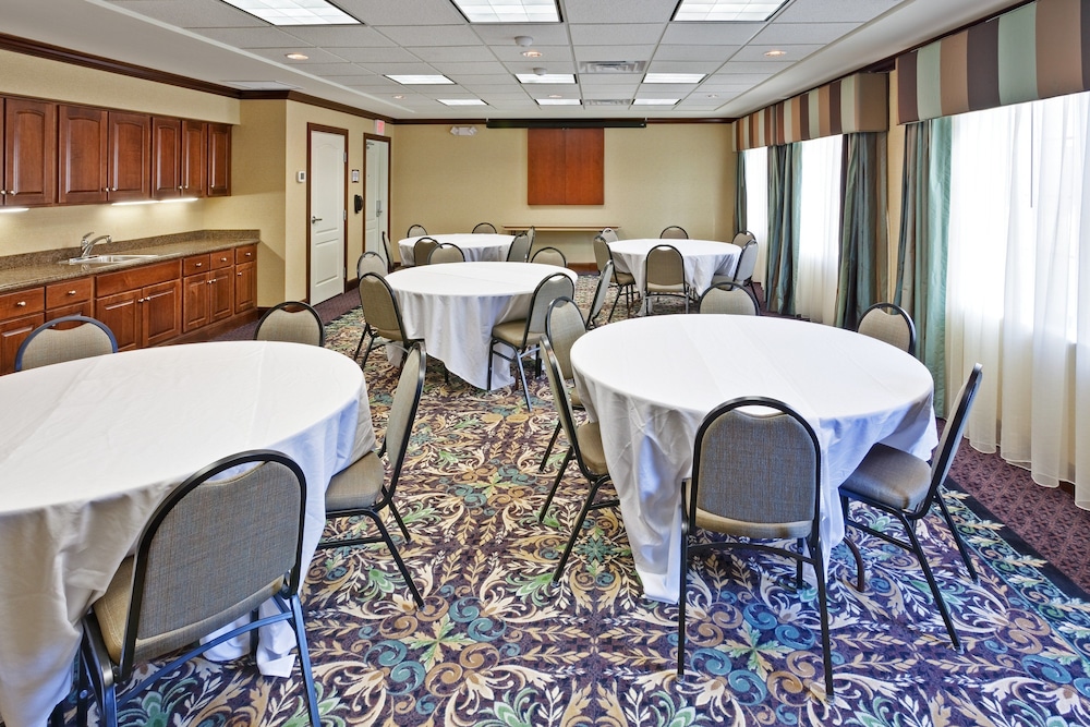 Staybridge Suites Indianapolis Carmel by IHG - photo 28