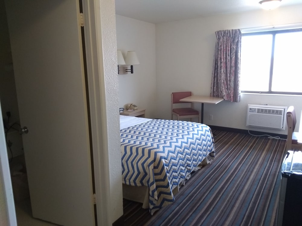 Sioux City Inn - photo 8