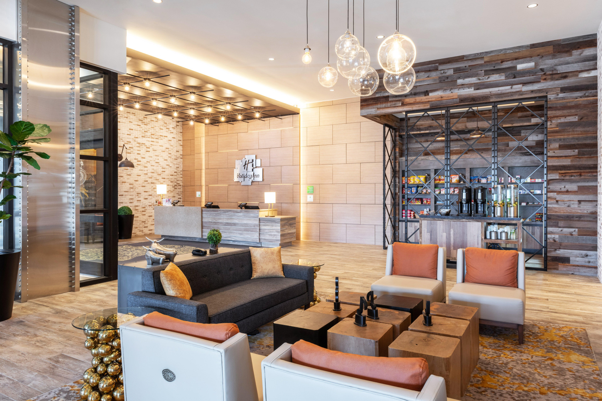Holiday Inn & Suites Nashville Downtown Broadway by IHG - photo 14