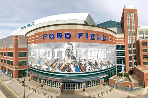 Charming Retreat Walk to local restaurants cafes and pubs — 4-Star Luxury Hotel in Mount Clemens, United States