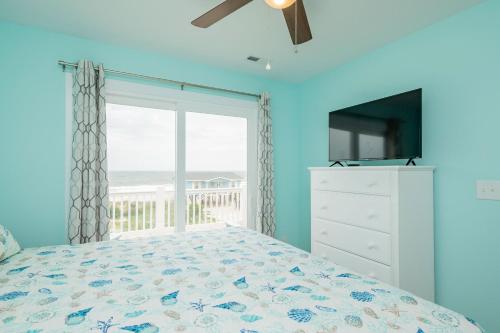 Southern Seabreeze by Oak Island Accommodations - photo 7