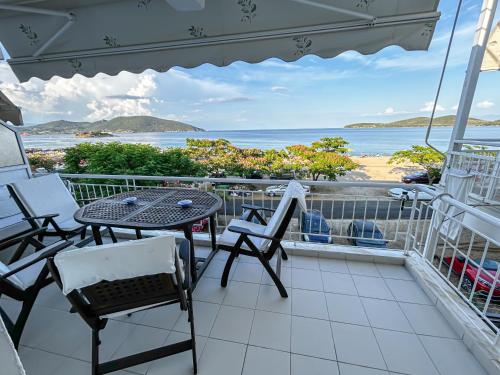 Peramos Thea — 4-Star Luxury Hotel in Nea Peramos, Greece