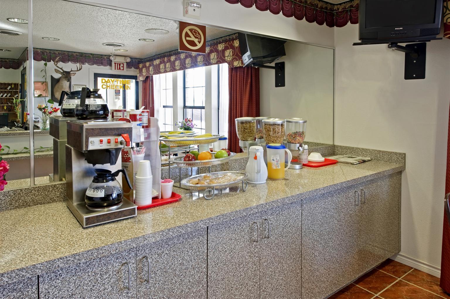 Americas Best Value Inn Weatherford TX - photo 45