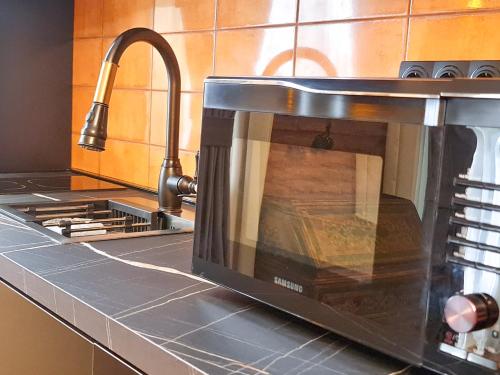SoLoLiKE Appartment with Balcony N 24