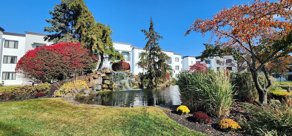 DoubleTree Suites by Hilton Hotel Mt. Laurel - photo 56