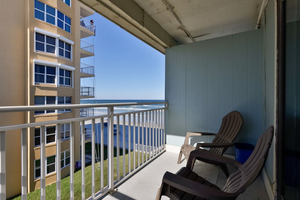 Coastal Waters Inn - photo 211