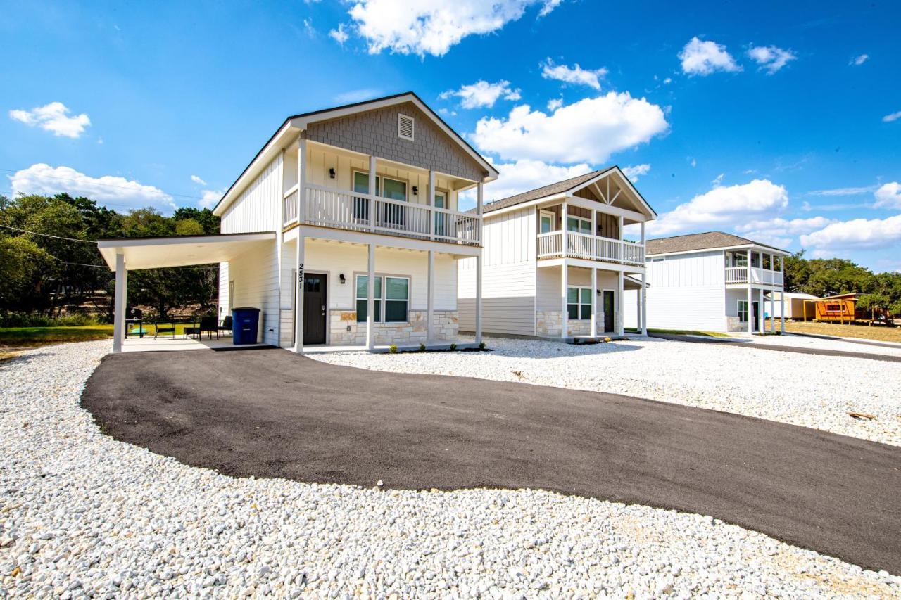 Experience Lake Solace in Canyon Lake, United States