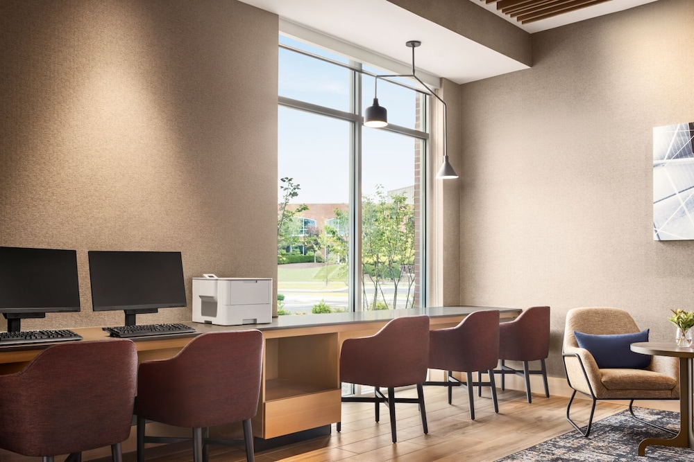 Hyatt Place Columbus Polaris - photo 37