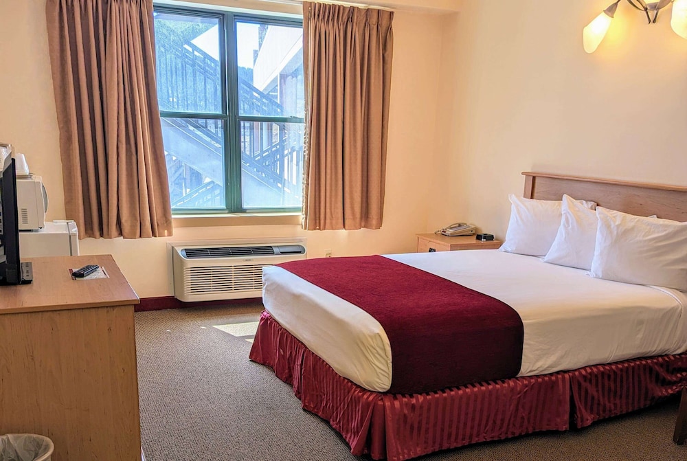 Travelodge Inn & Suites by Wyndham Deadwood - photo 23