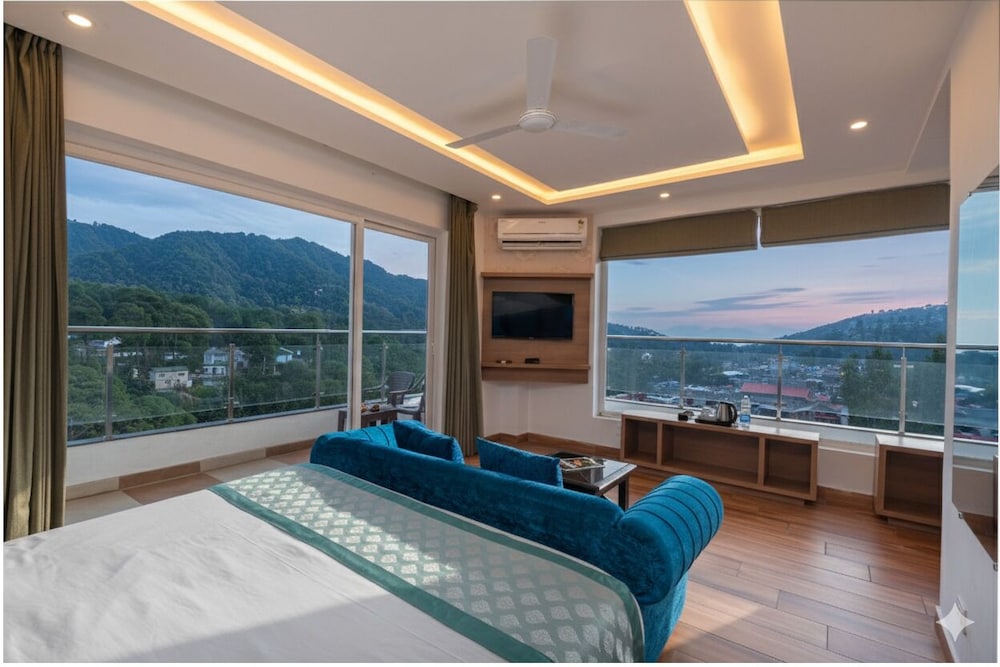 Hotel Moonglade By Royal Stays Dalhousie in Dalhousie, India