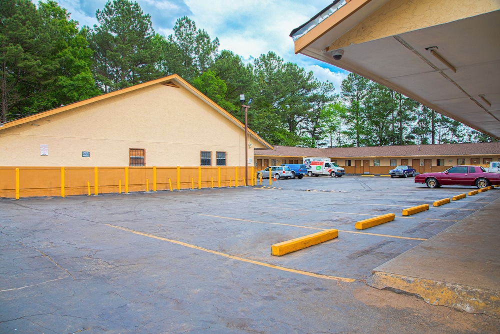 OYO Hotel I 20 Decatur East Atlanta - photo 23