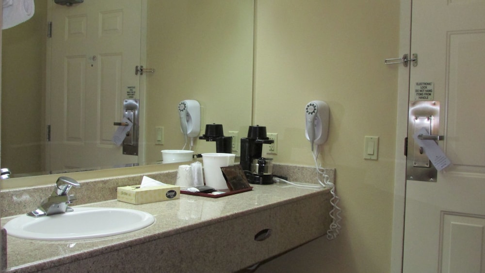 FairBridge Inn & Suites Leavenworth - photo 14