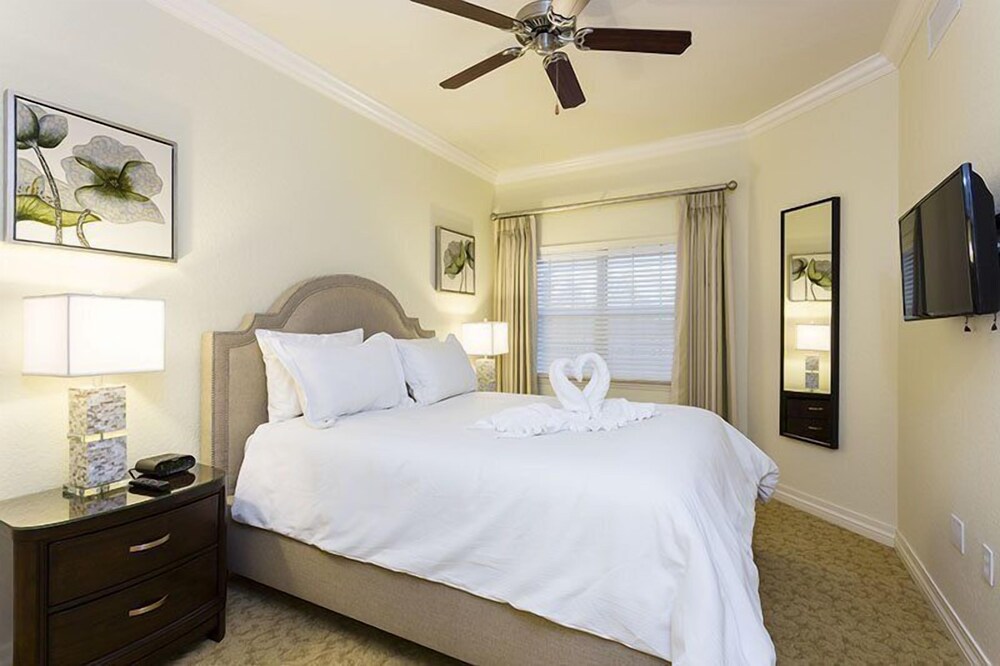 Modern Furniture in Reunion Resort 3 Br condo by RedAwning - photo 9