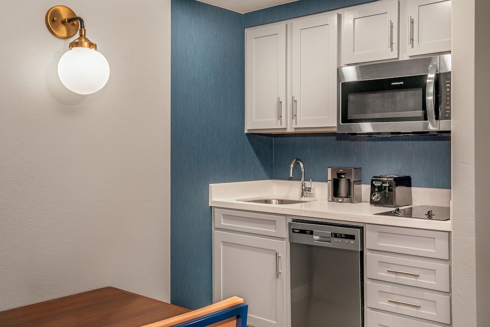 Residence Inn by Marriott Boston Harbor on Tudor Wharf - photo 15