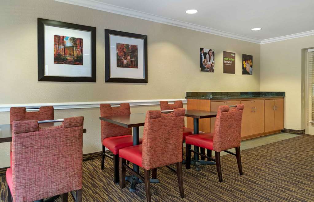 Extended Stay America Suites Detroit Novi Orchard Hill Place - photo 5
