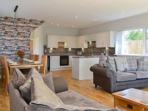 Fox Cottage — 4-Star Luxury Hotel in Kingston Upon Hull, United Kingdom
