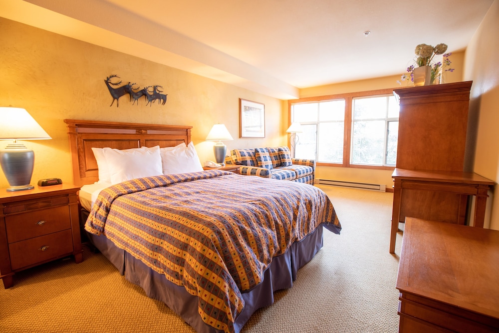 3309b Queen Standard Powderhorn Lodge 1 Bedroom Hotel Room by RedAwning - photo 2