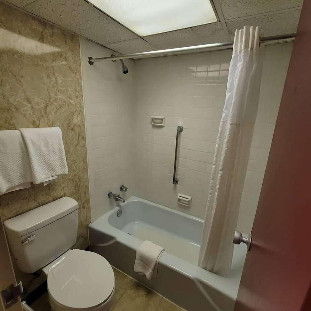 Richland Inn - photo 11