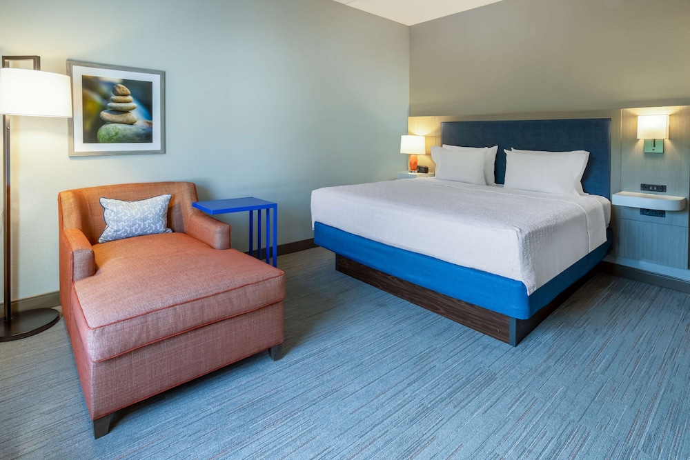 Hampton Inn Harriman Woodbury - photo 22