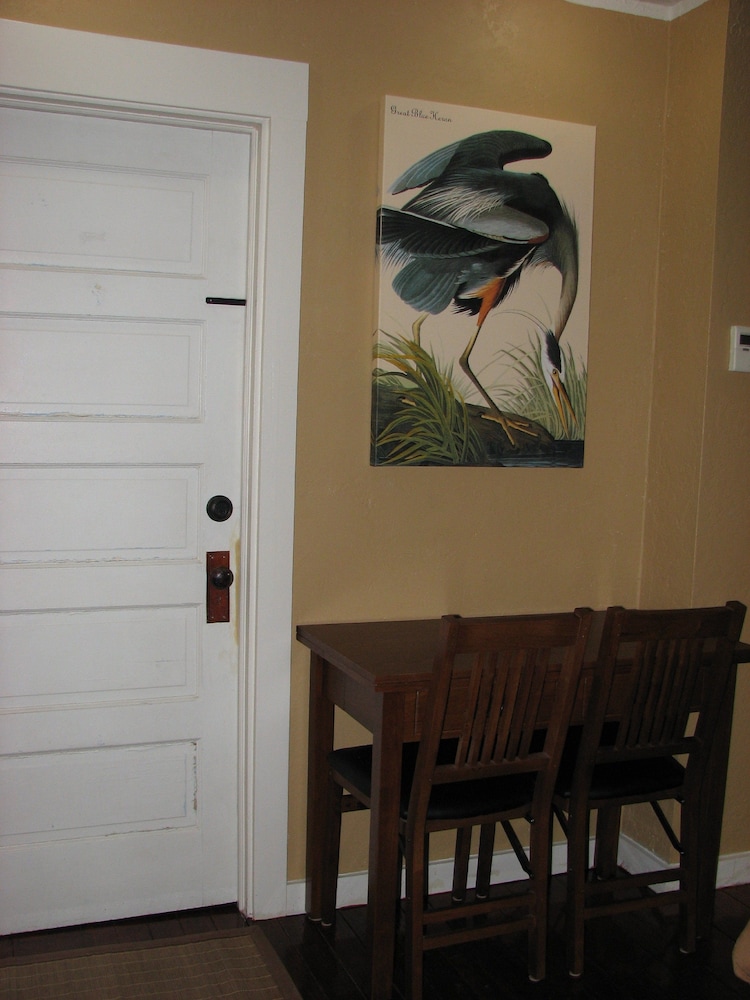 Cottonwood Hotel - photo 20