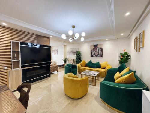 High Standing & cozy apartment in central Casablanca — 4-Star Luxury Hotel in Casablanca, Morocco
