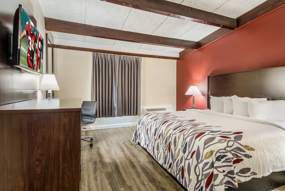 Red Roof Inn Madison Heights VA - photo 13