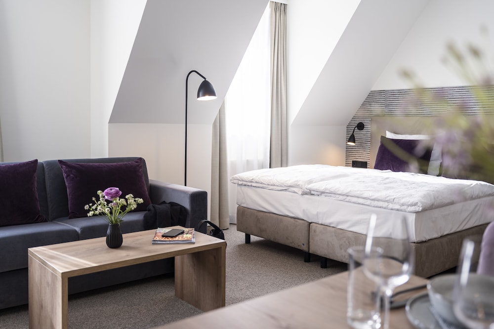 Maakt Hotel & Apartments — hotel in Stralsund