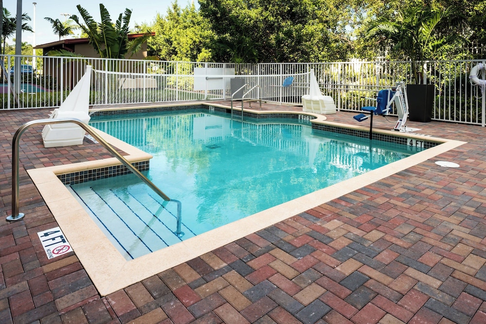 Residence Inn by Marriott Miami West FL Turnpike - photo 18