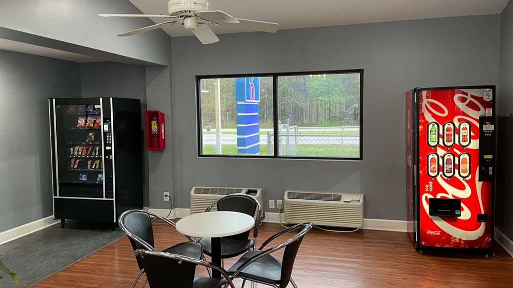 Motel 6 Pooler GA Savannah Airport - photo 23