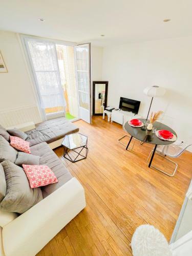 Charming T2 Cozy Close To Orly Airport — hotel in Athis-Mons