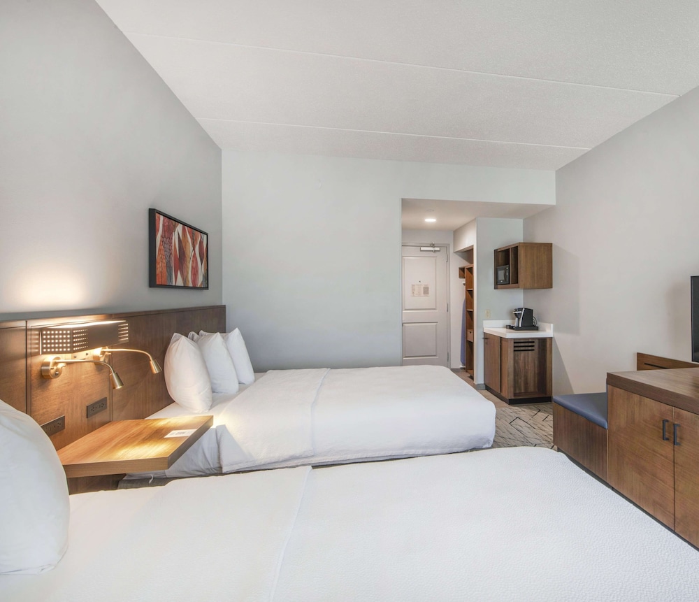 Hilton Garden Inn Raleigh Cary - photo 17