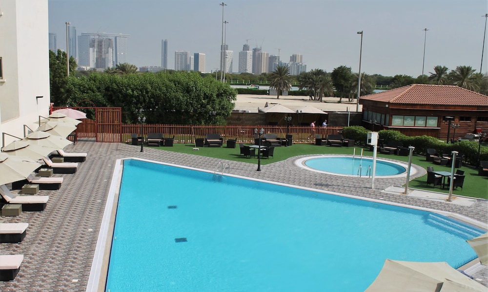 One to One Hotel The Village