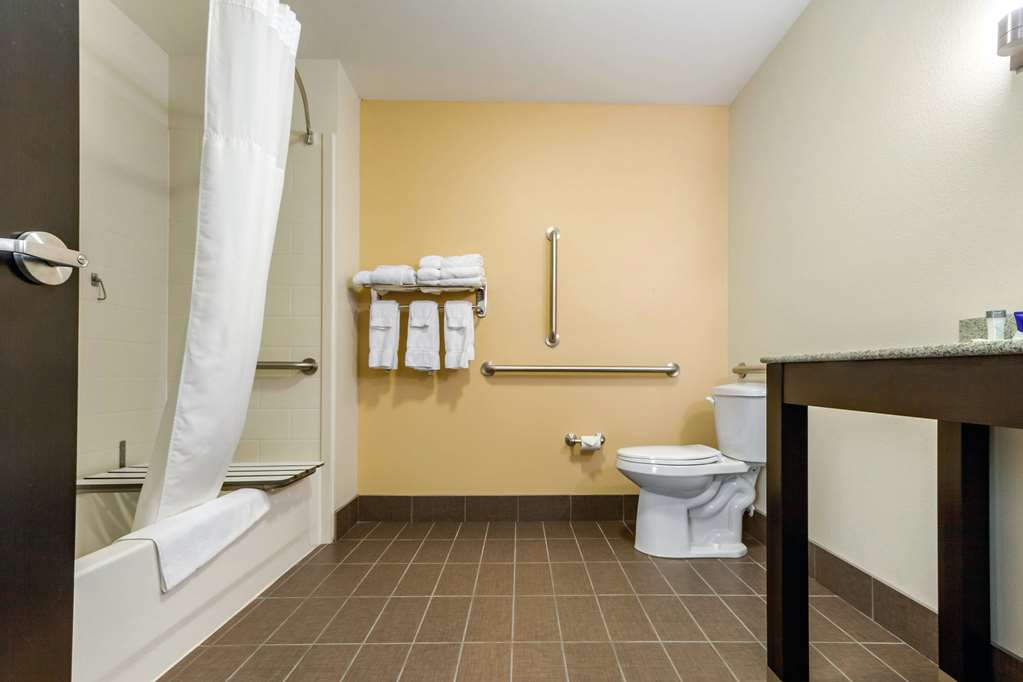 Sleep Inn & Suites Grand Forks Near Alerus Center - photo 26