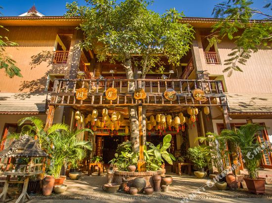 Fengweizhu Inn in Jinghong, People's Republic of China