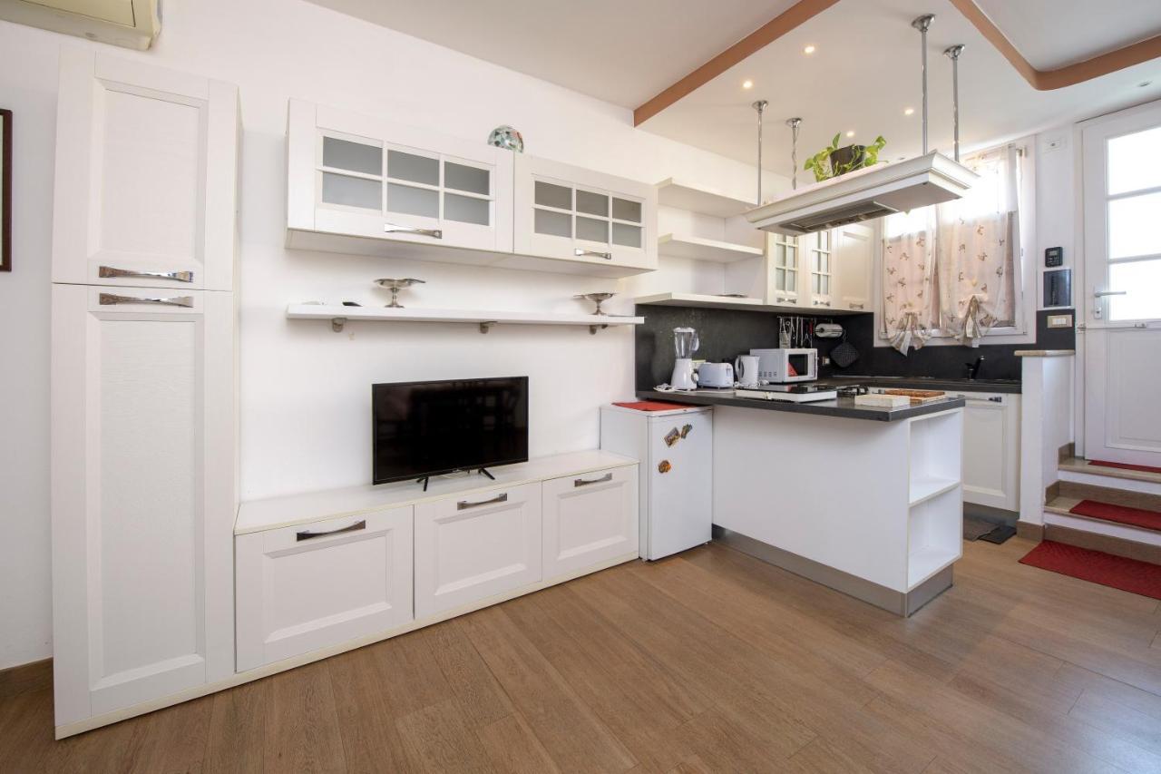 219 Casa Pestella Casarza 10 minuti di auto dal mare di Sestri Levante — 4-Star Luxury Hotel in Casarza Ligure, Italy