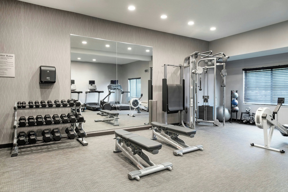 Courtyard By Marriott Danbury - photo 23