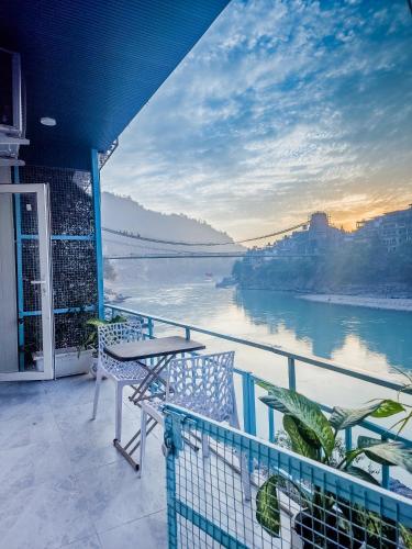 Karwaan by the Ganges - carbon neutral hotel in Rishikesh