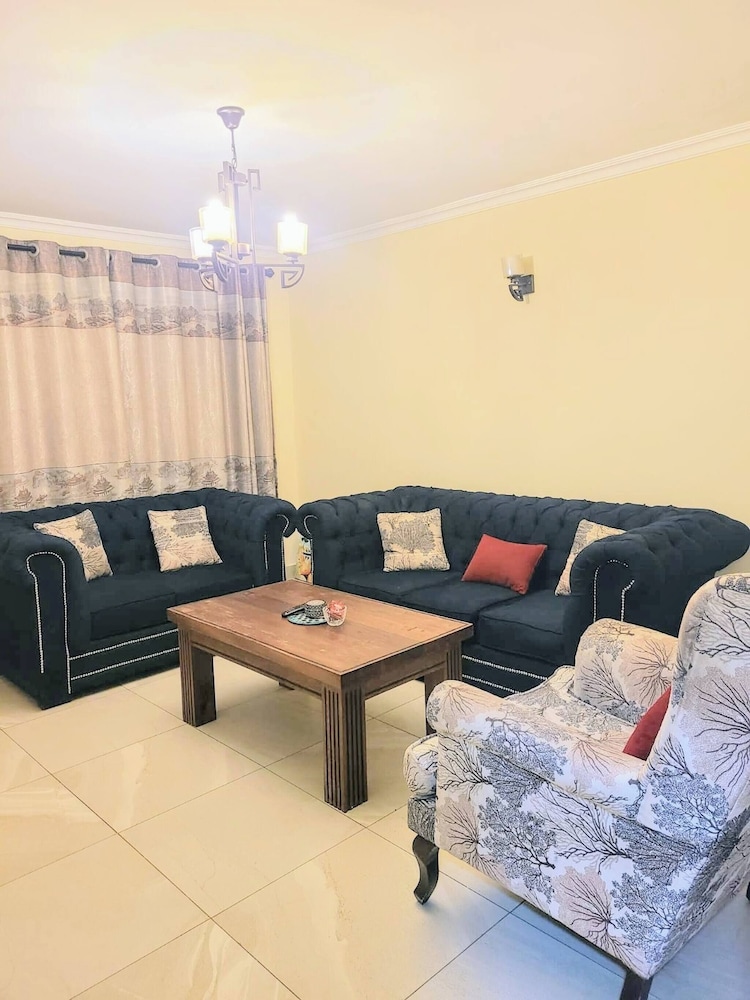 Elegant Urban Hideaway 2 Bedroom Near Kilimani