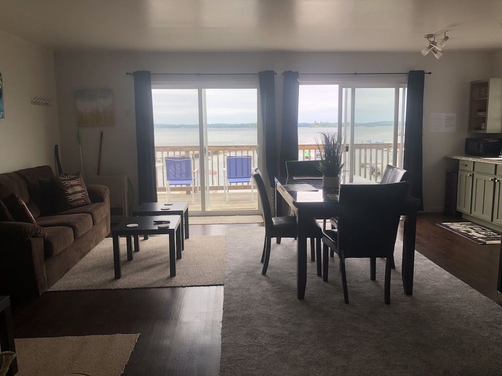 Seaway Slips Waterfront Cottages - photo 16